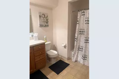 5028-5030 Heathmoor Drive, Columbus, OH 43220 - Photo 9