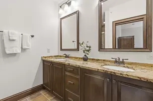 222 E Gay St, Columbus, OH 43215 - Photo 37