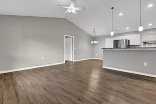 8423 Taylor Chase Dr, Reynoldsburg, OH 43068 - Photo 7