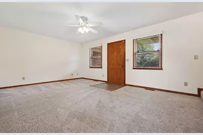 20470 New Gambier Road, Gambier, OH 43022 - Photo 9