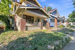 70 E Pacemont Rd, Columbus, OH 43202 - Photo 3