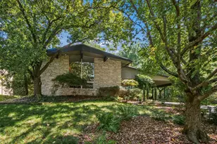 5638 Northbrook Dr E, Worthington, OH 43085 - Photo 3
