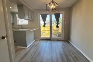 2846 Avati Dr, Columbus, OH 43207 - Photo 3