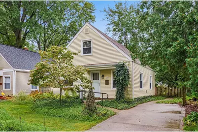 291 E Lincoln Avenue, Columbus, OH 43214 - Photo 1