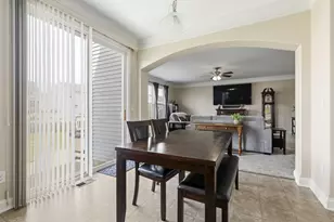 2425 Angelfire Dr, Grove City, OH 43123 - Photo 15