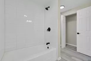 238 Delray Rd, Columbus, OH 43207 - Photo 27