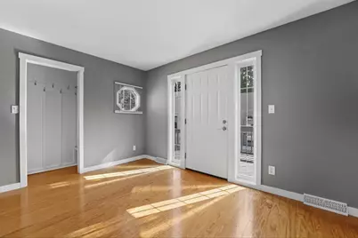 325 Main Street, Groveport, OH 43125 - Photo 9