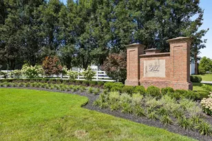7011 Harlan Square, New Albany, OH 43054 - Photo 11