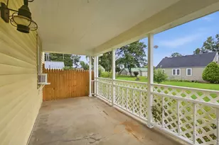 1024 Springlawn Ave, Harrisburg, OH 43126 - Photo 5