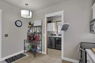115 W Shields St, Newark, OH 43055 - Photo 17