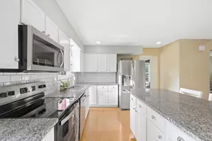 6900 Sunningdale Dr, Westerville, OH 43082 - Photo 19