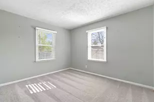 2248 Fenton St, Columbus, OH 43224 - Photo 15