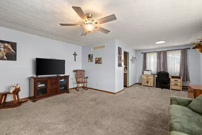 664 Edgefield Drive, Marion, OH 43302 - Photo 7
