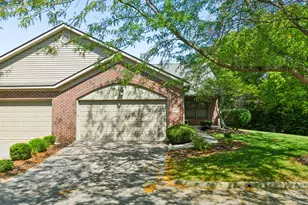5554 Brighton Hill Ln, Dublin, OH 43016 - Photo 1