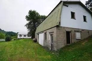 1071 Allgyer Rd SE, Gnadenhutten, OH 44629 - Photo 31