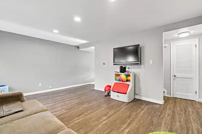 2381 Hardesty Drive S #A8, Columbus, OH 43204 - Photo 5