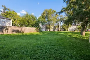 685 Valerie Ln, Whitehall, OH 43213 - Photo 29