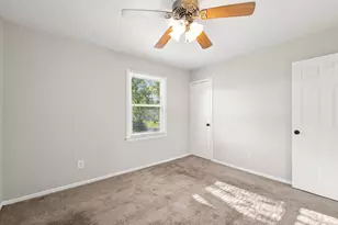685 Valerie Ln, Whitehall, OH 43213 - Photo 19