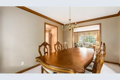 1880 Aspen Drive, Zanesville, OH 43701 - Photo 7