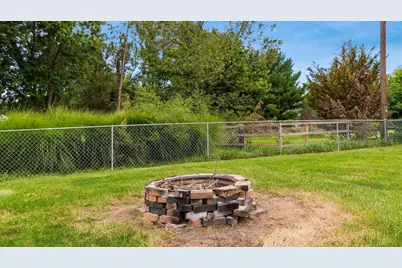 104 Gregory Drive, Newark, OH 43055 - Photo 25
