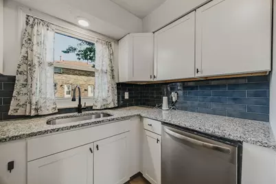 1226 Woodbrook Circle #A, Columbus, OH 43223 - Photo 11