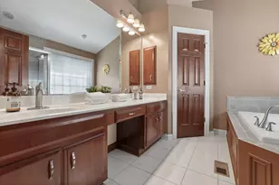 7381 Hampsted Square S, New Albany, OH 43054 - Photo 27