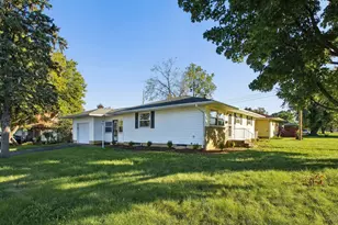 1028 Bellflower Ave, Columbus, OH 43204 - Photo 3