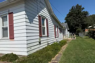 996 3rd St, Logan, OH 43138 - Photo 17