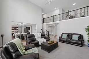 308 Sandhill Crane St, Pickerington, OH 43147 - Photo 7