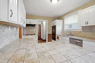 1272 Blue Ave, Zanesville, OH 43701 - Photo 15