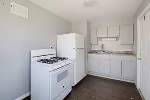 2576 Beulah Rd, Columbus, OH 43211 - Photo 27