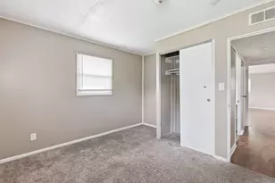 1091 S Ashburton Rd, Columbus, OH 43227 - Photo 15