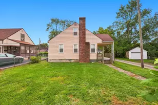 1080 Meadowdale Ave, Columbus, OH 43219 - Photo 3
