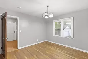 1080 Meadowdale Ave, Columbus, OH 43219 - Photo 11