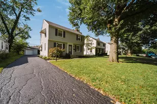 143 E Weisheimer Rd, Columbus, OH 43214 - Photo 5
