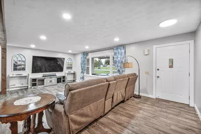 6080 London Groveport Road, Grove City, OH 43123 - Photo 9