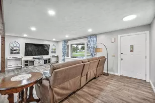 6080 London Groveport Rd, Grove City, OH 43123 - Photo 9