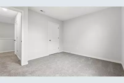 1382 Marinelli Drive E, Columbus, OH 43228 - Photo 35