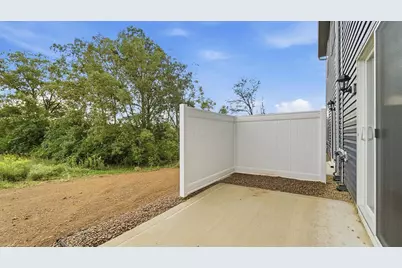 1382 Marinelli Drive E, Columbus, OH 43228 - Photo 37
