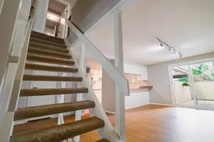 1689 St Albans Ct, Columbus, OH 43220 - Photo 17