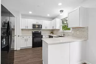 2080 Sondra Ln, Grove City, OH 43123 - Photo 13