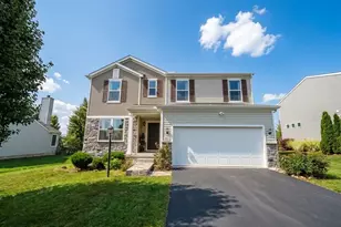 835 Corylus Dr SW, Pataskala, OH 43062 - Photo 1