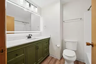2801 Maplewood Dr, Columbus, OH 43231 - Photo 21