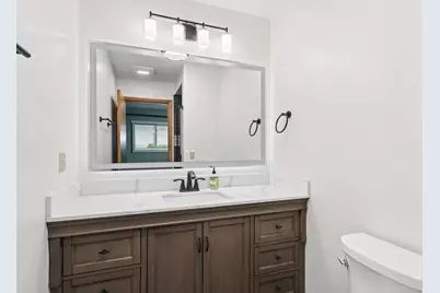 2801 Maplewood Drive, Columbus, OH 43231 - Photo 17