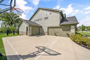 3663 Goldenrod St, Hilliard, OH 43026 - Photo 5