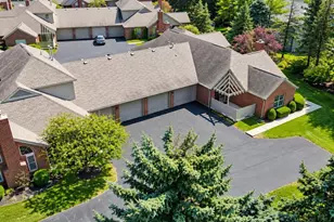 3887 Oakbrook Ln, Powell, OH 43065 - Photo 9