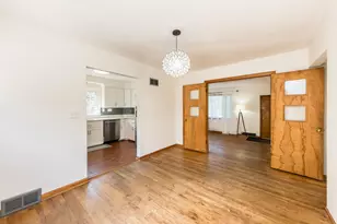 92 N Harding Rd, Columbus, OH 43209 - Photo 13