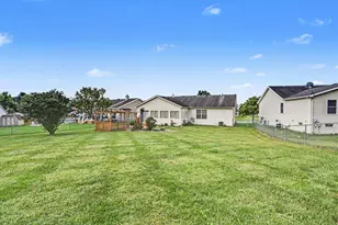 496 Danbury Dr, Lancaster, OH 43130 - Photo 35
