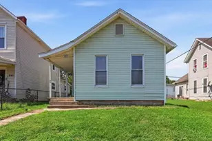 365 Clinton St, Newark, OH 43055 - Photo 1