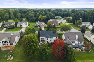 665 Covered Bridge Dr, Delaware, OH 43015 - Photo 53